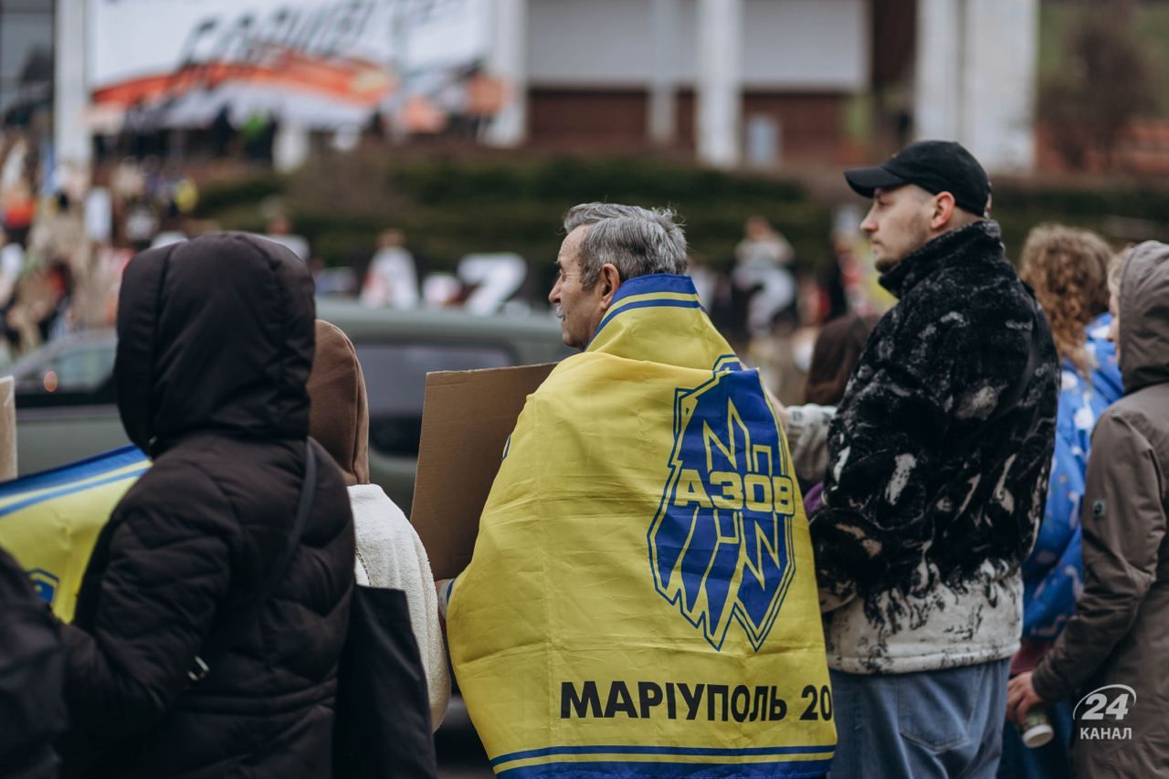 У Києві пройшла акція на підтримку військовополонених
