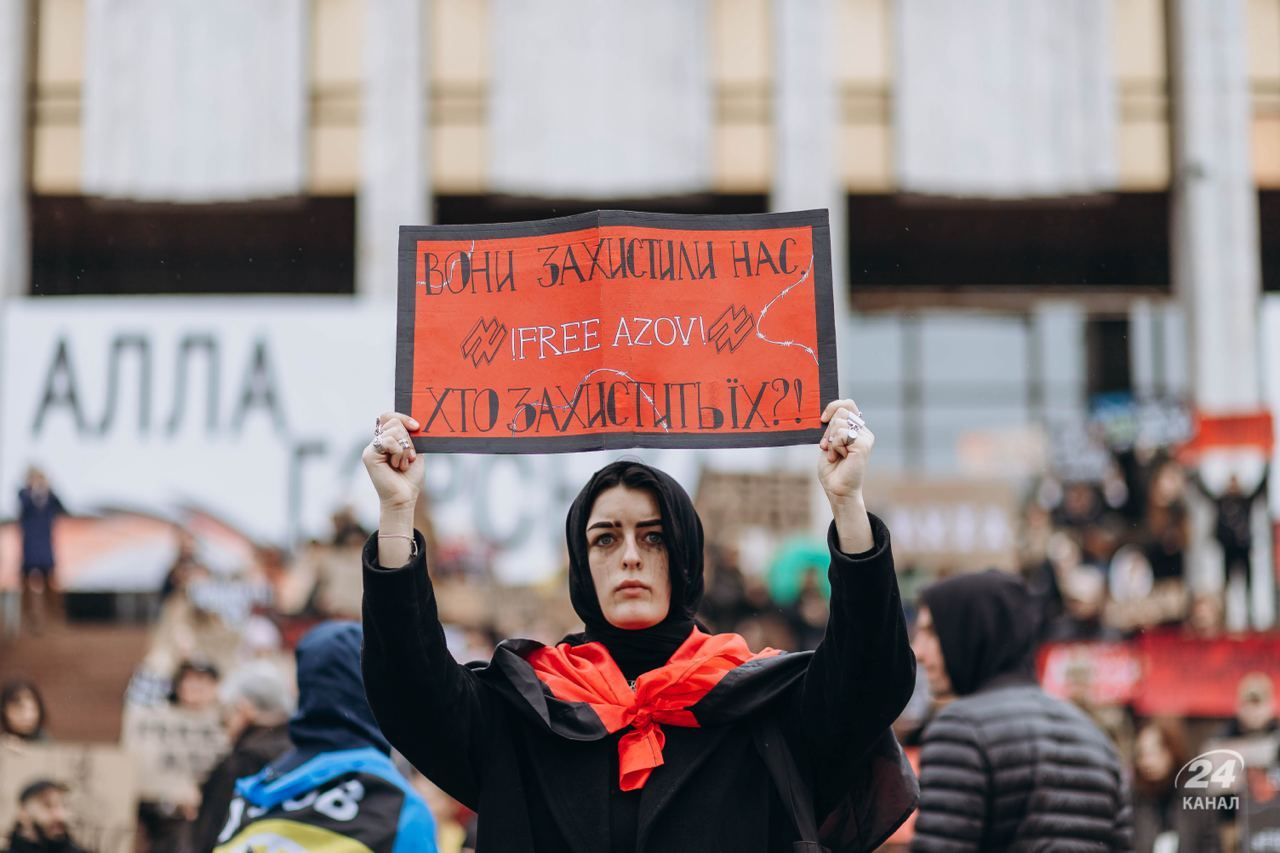 У Києві пройшла акція на підтримку військовополонених