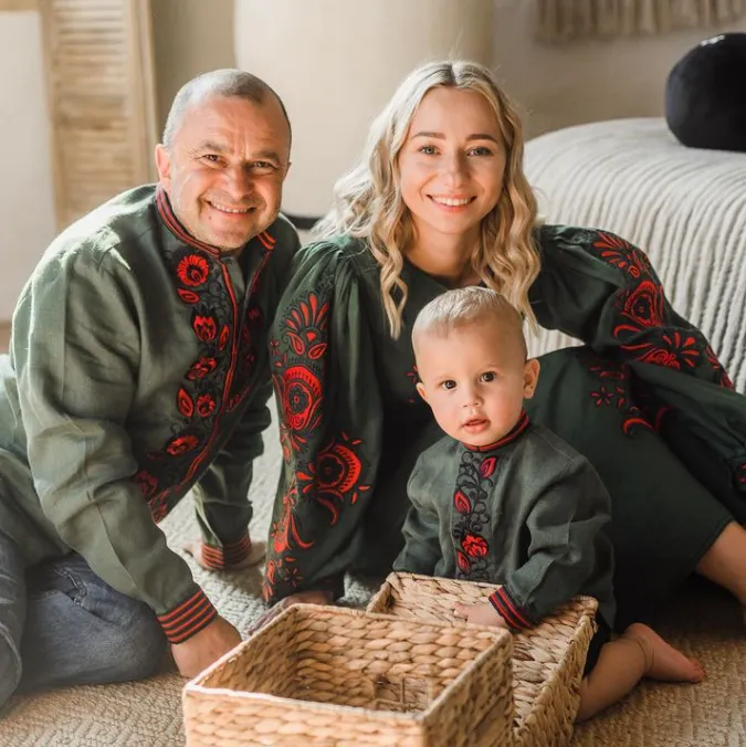 Павлик с семьей. Фото из Инстаграма артиста Павлик с семьей. Фото из Инстаграма артиста