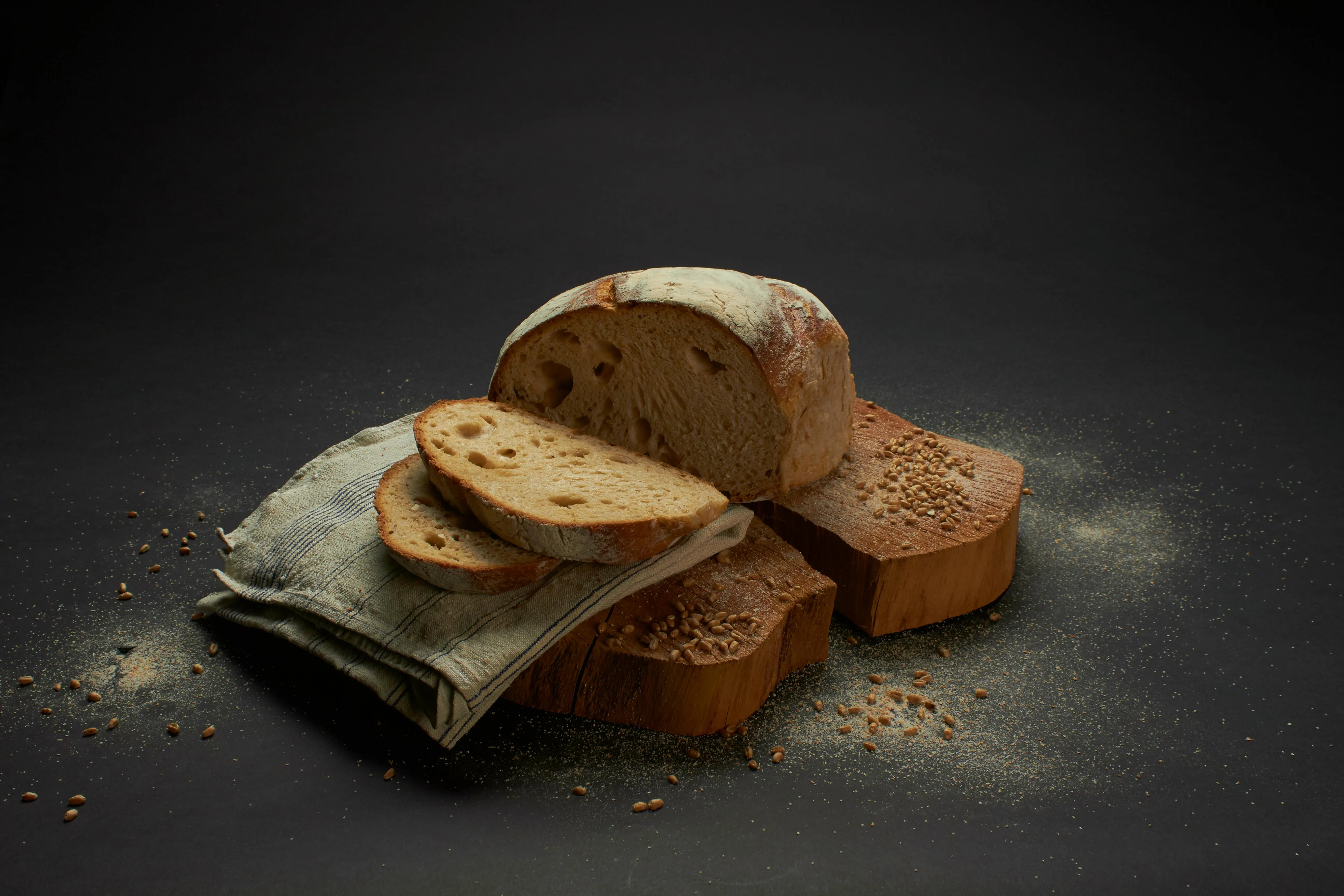 Хліб буде довше стояти завдяки правильному зберіганню
