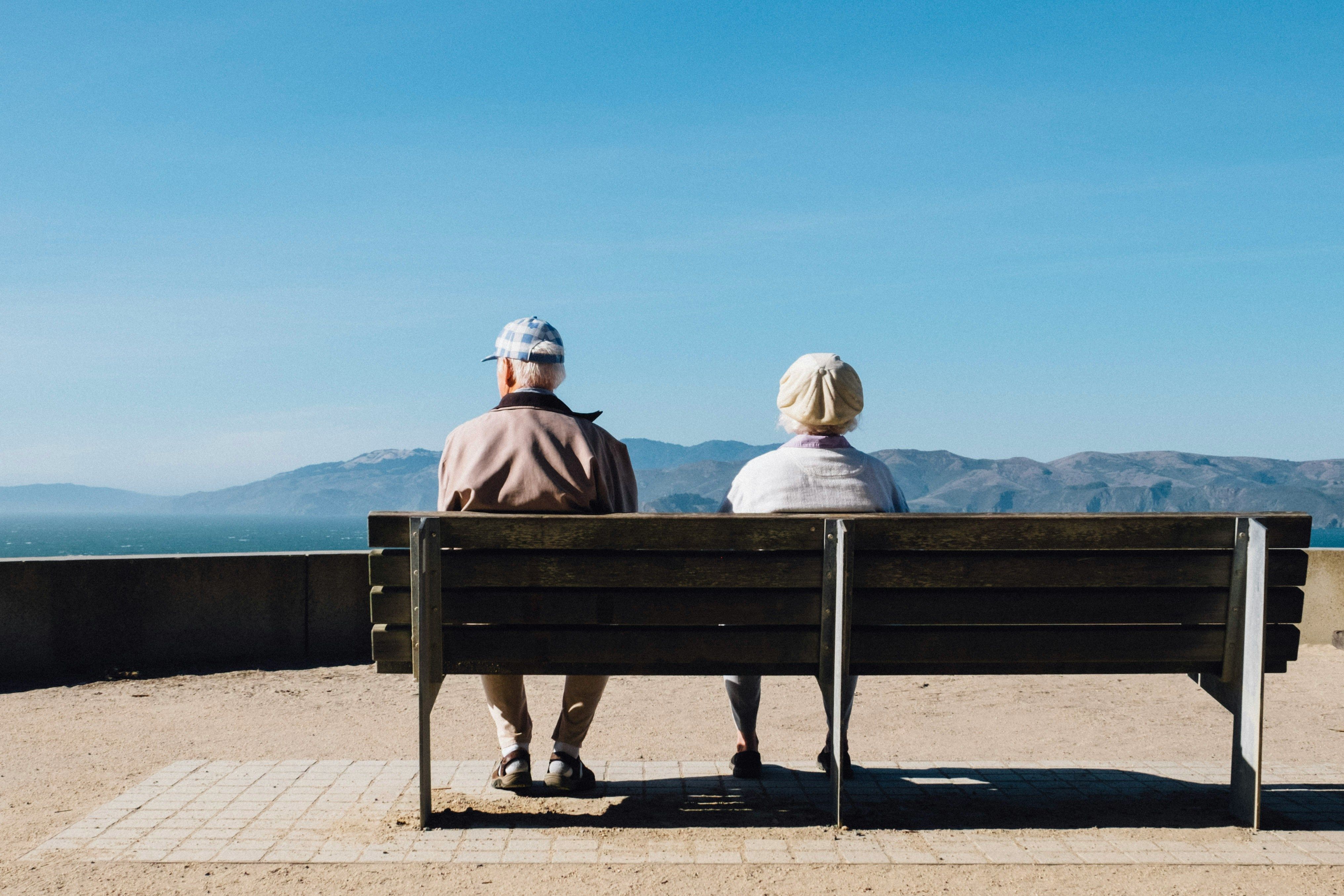 Пенсія зросте - які пенсіонери отримають надбавку  у квітні