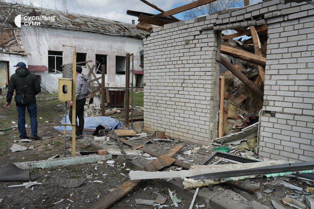 Росіяни завдали авіаудару по Сумщині 3 квітня