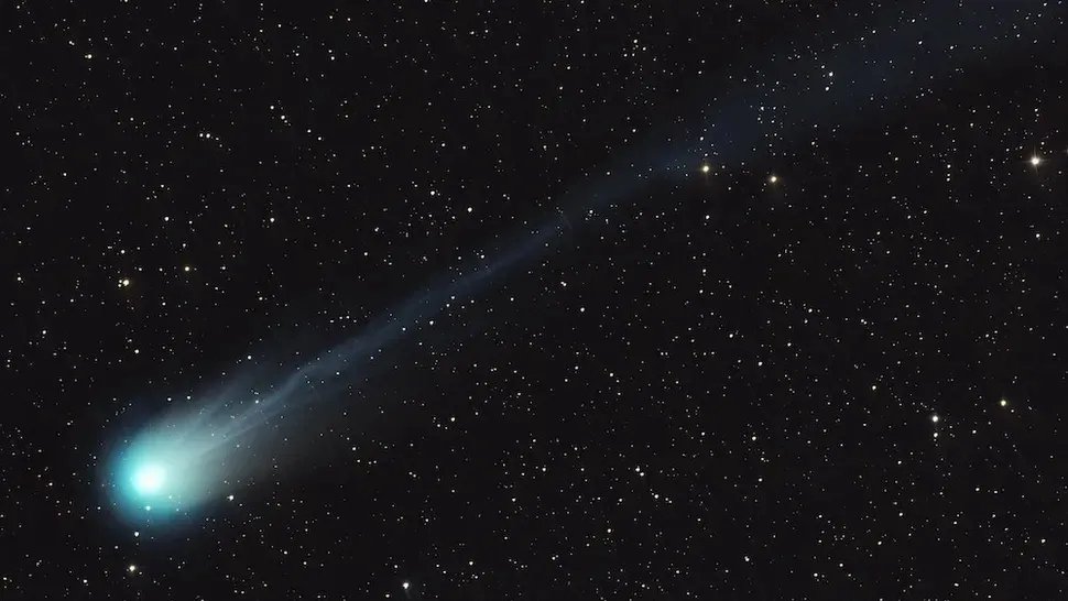 Комета 12P/Понс-Брукса в марте