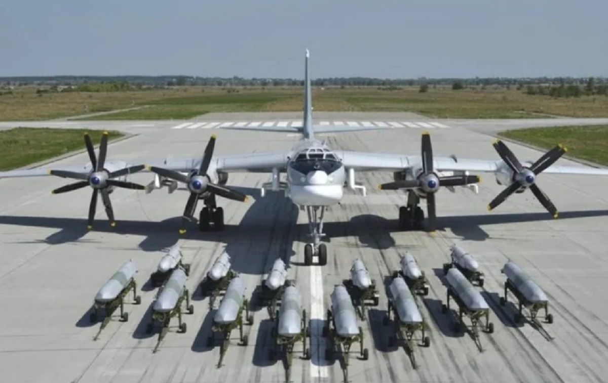 Украина атаковала аэродромы в Энгельсе, Ейске и Курске, - источники - 24 Канал Украина атаковала аэродромы в Энгельсе, Ейске и Курске, - источники - 24 Канал