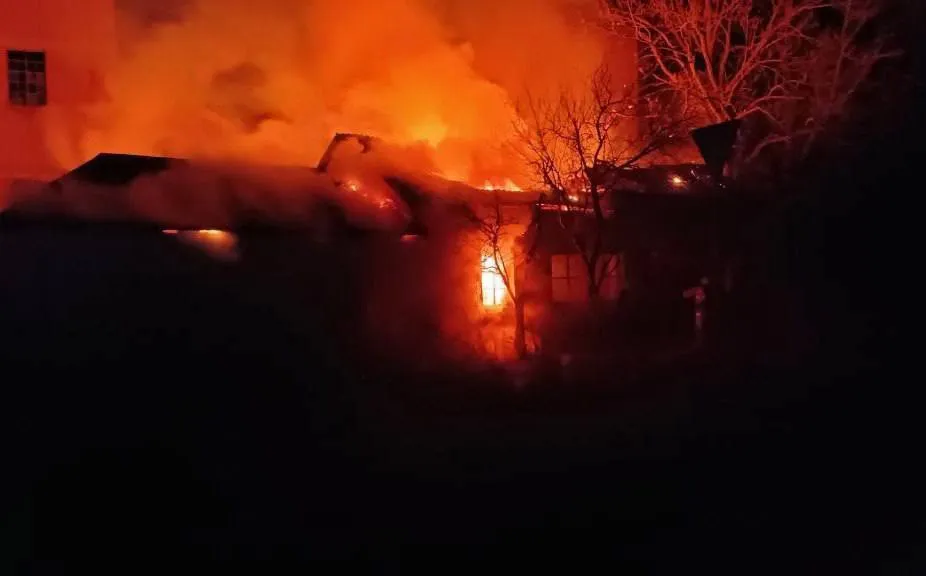 В Курской области атаковали здание бывшего спиртзавода