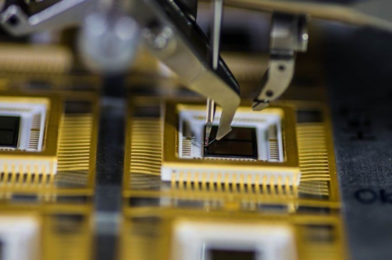 Российская компания поставляла чипы оккупантам, хотя утверждала обратное Российская компания поставляла чипы оккупантам, хотя утверждала обратное