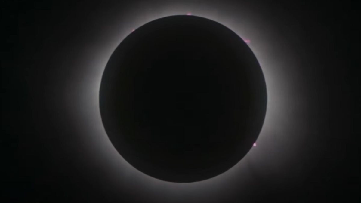 Фото сонячного затемнення 2024: якою була рідкісна подія - Техно