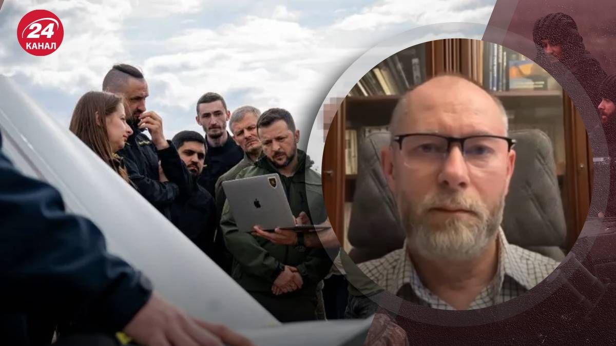 Зеленскому показали новый дрон - какие его возможности и как он работает - 24 Канал Зеленскому показали новый дрон - какие его возможности и как он работает - 24 Канал