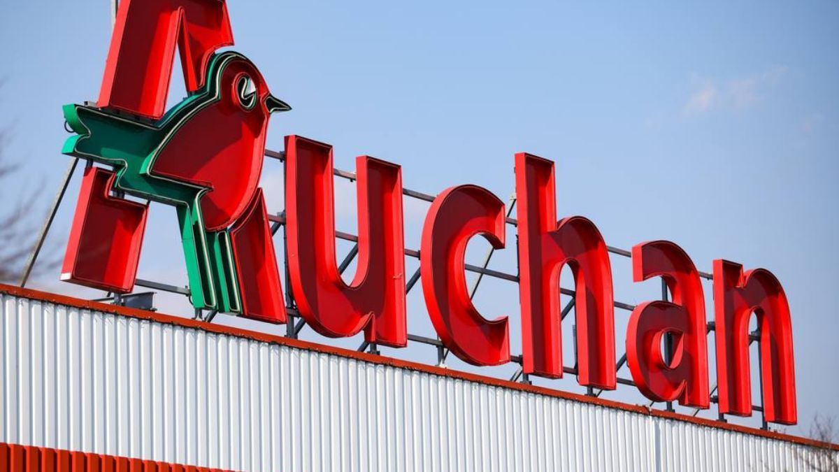 "Ашан" не йде з Росії "Ашан" не йде з Росії