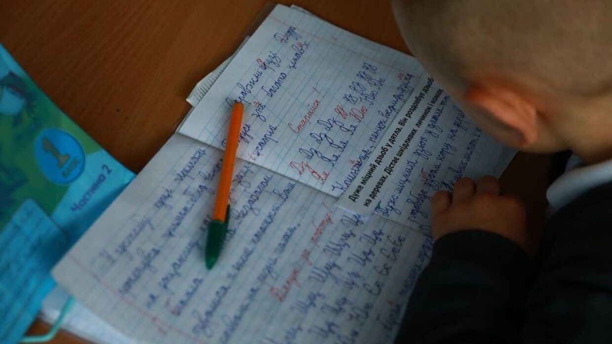 Навчання у час війни - чи можуть перебувати сторонні в укриттях шкіл, коли там є діти Навчання у час війни - чи можуть перебувати сторонні в укриттях шкіл, коли там є діти