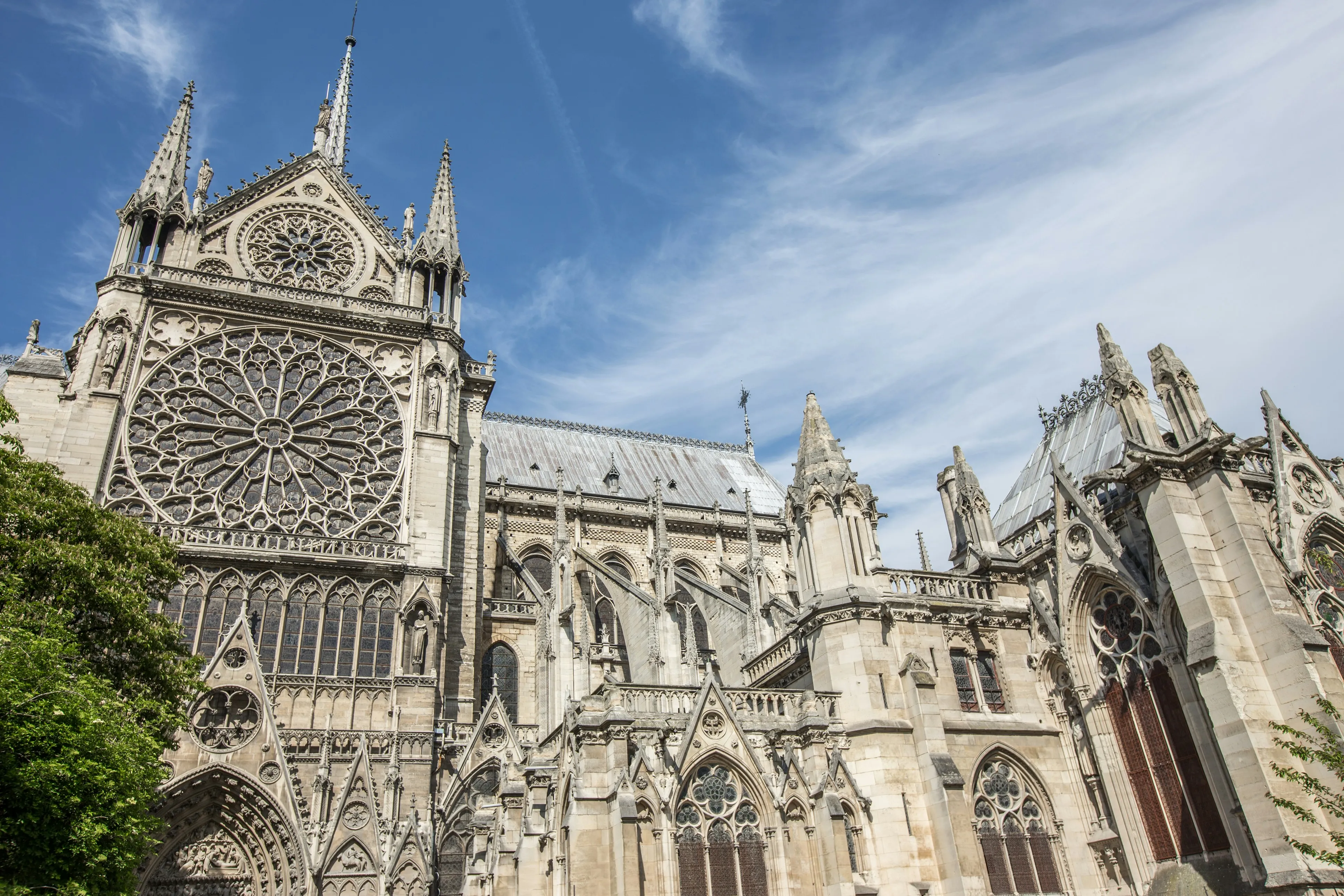 Собор Паризької Богоматері планують відкрити у грудні 2024 року