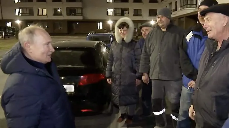 Путін в Маріуполі Путін в Маріуполі