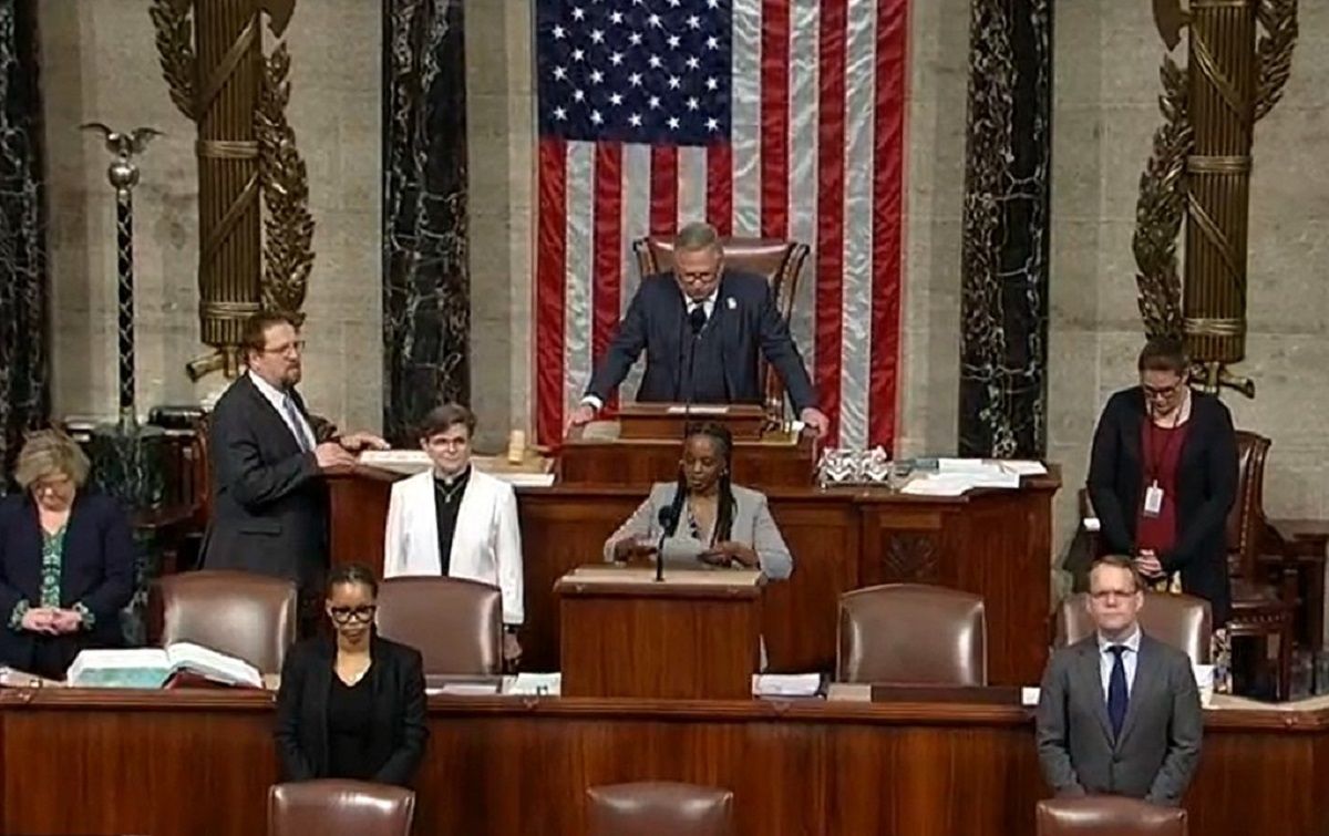 Палата представників США зробила крок до схвалення допомоги Україні Палата представників США зробила крок до схвалення допомоги Україні