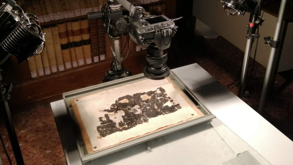 Историки узнали, где похоронен Платон Историки узнали, где похоронен Платон