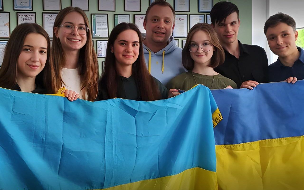 Наука в Украине - украинские ученики победу на международном хакатоне с уникальной идеей