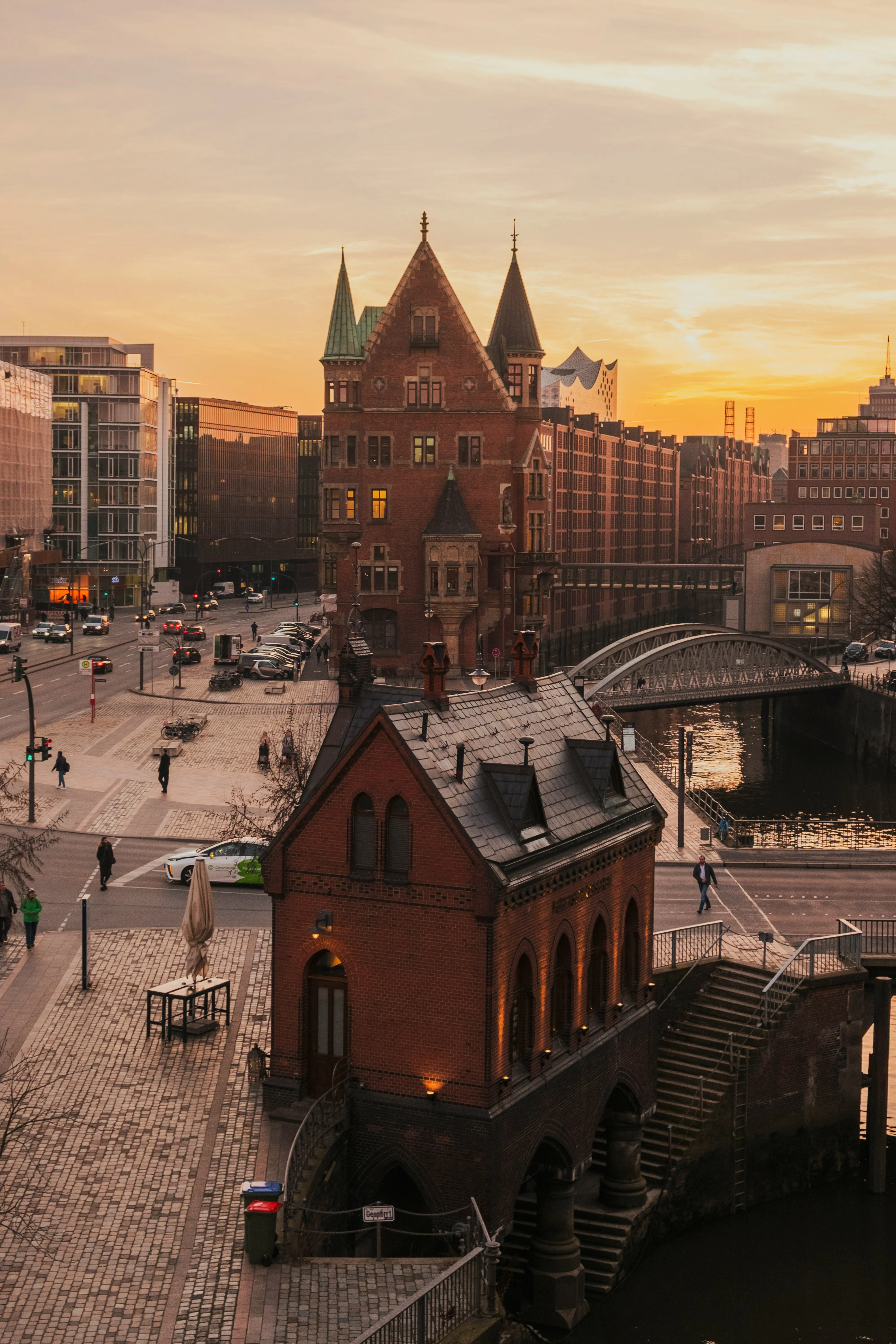 Заплануйте подорож до Гамбурга Заплануйте подорож до Гамбурга