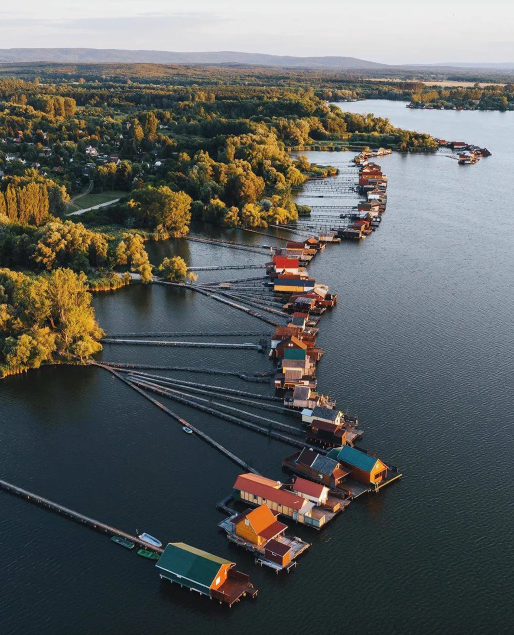 Плавуче селище Бокоді Плавуче селище Бокоді