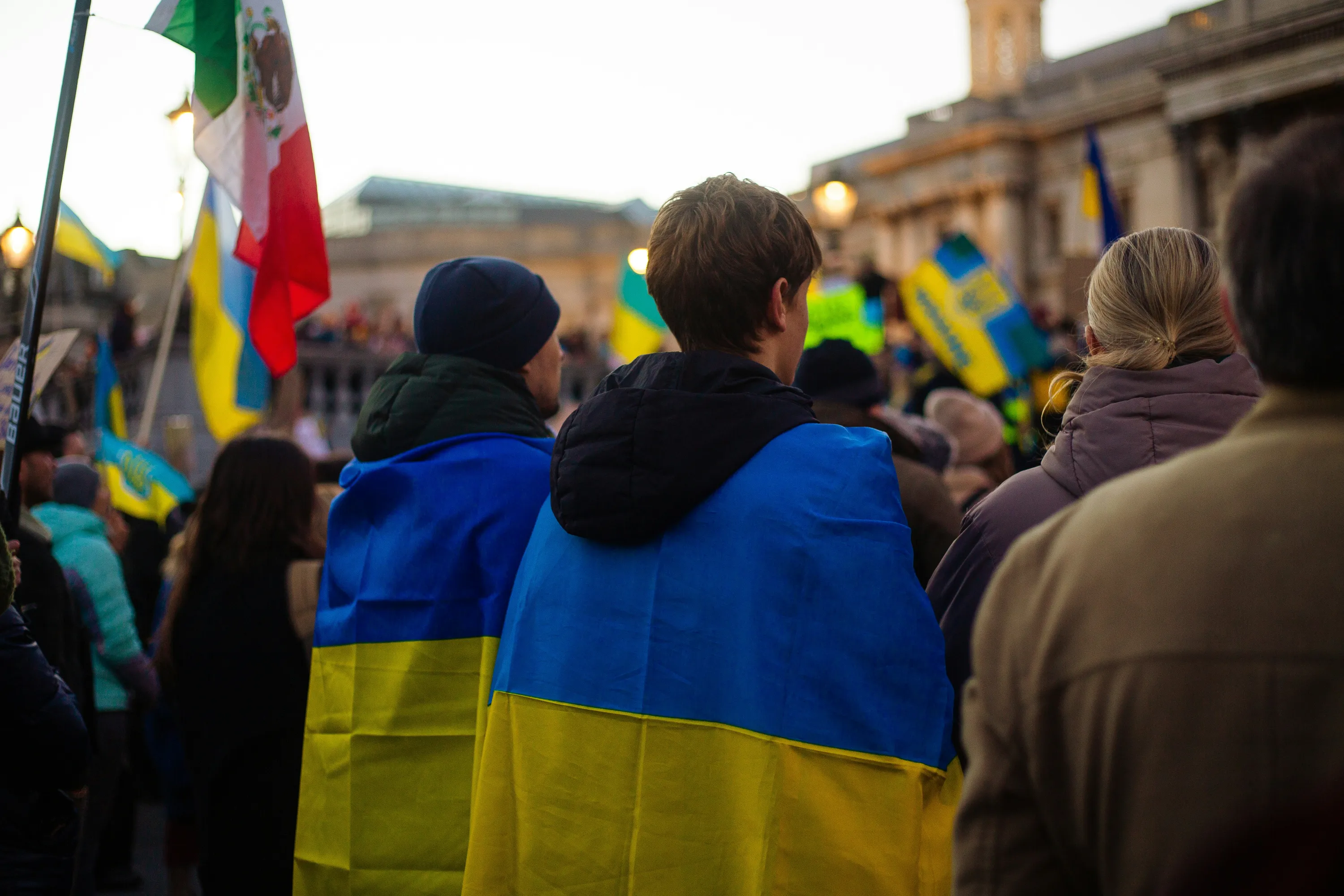 Походження українських прізвищ Походження українських прізвищ
