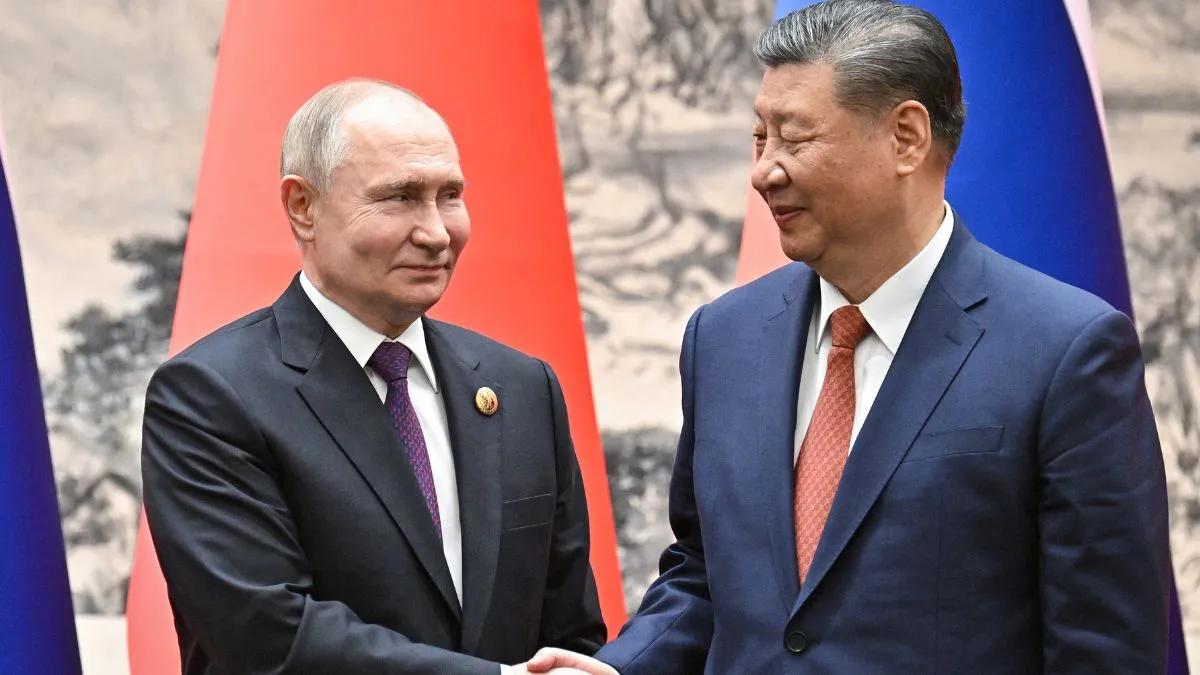 Си Цзиньпин и Путин Си Цзиньпин и Путин