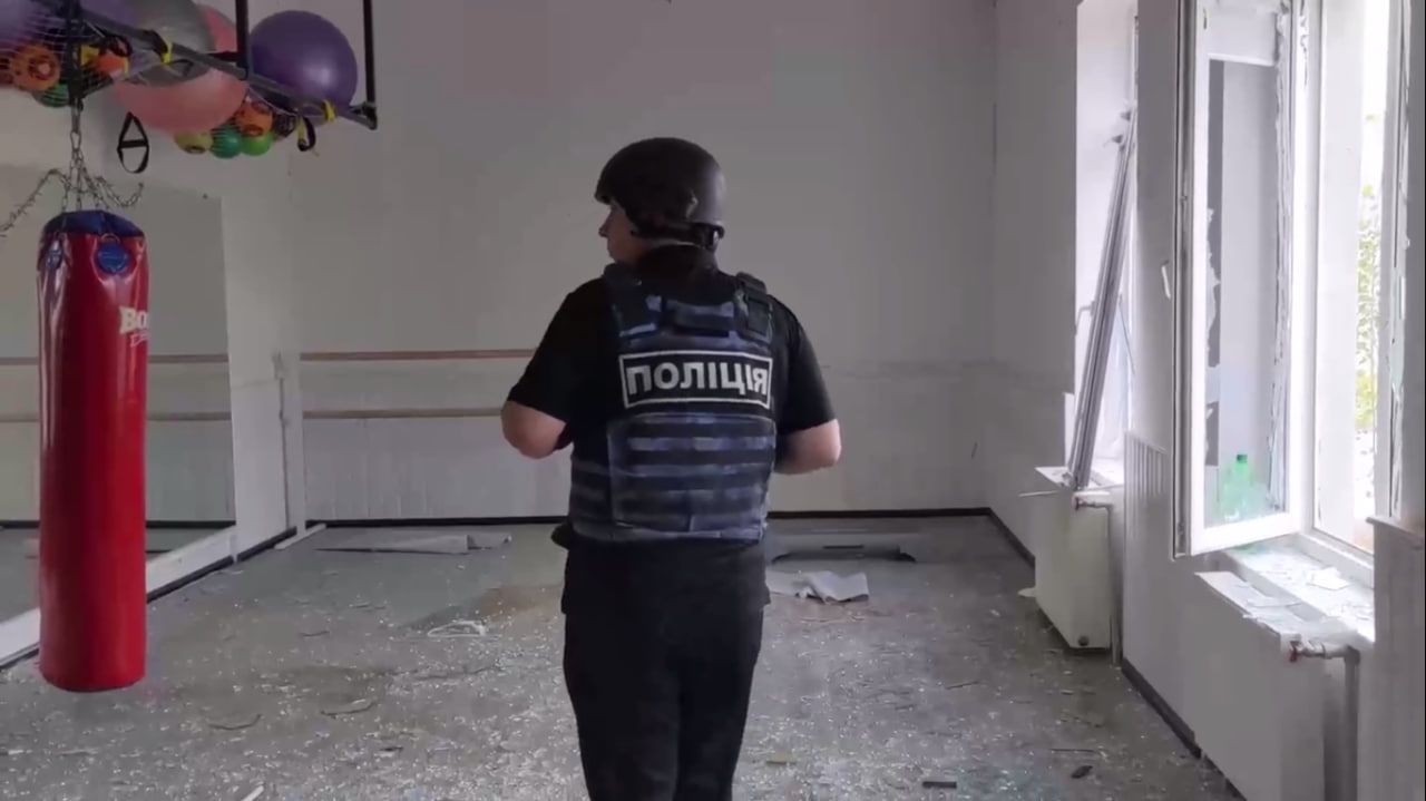 Росія обстріляла Дергачі 2 травня 2024 - в якому стані поранені діти - 24 Канал Росія обстріляла Дергачі 2 травня 2024 - в якому стані поранені діти - 24 Канал