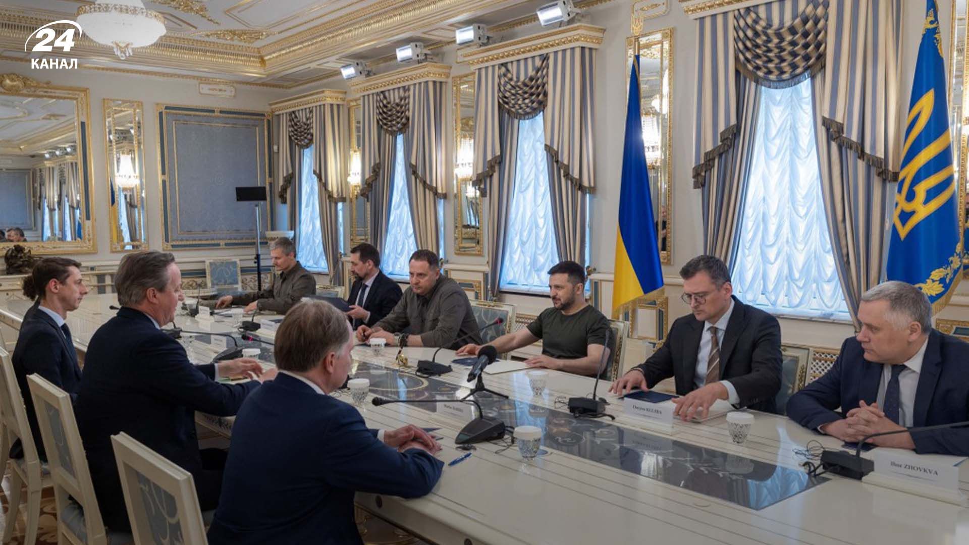 У Києві з візитом побував глава МЗС Британії - 24 Канал У Києві з візитом побував глава МЗС Британії - 24 Канал