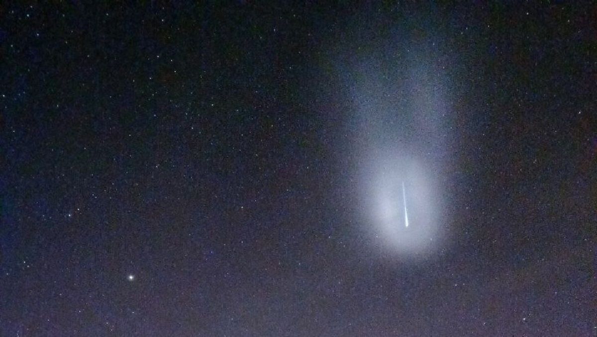 Вторая ступень Falcon 9 в украинском небе Вторая ступень Falcon 9 в украинском небе