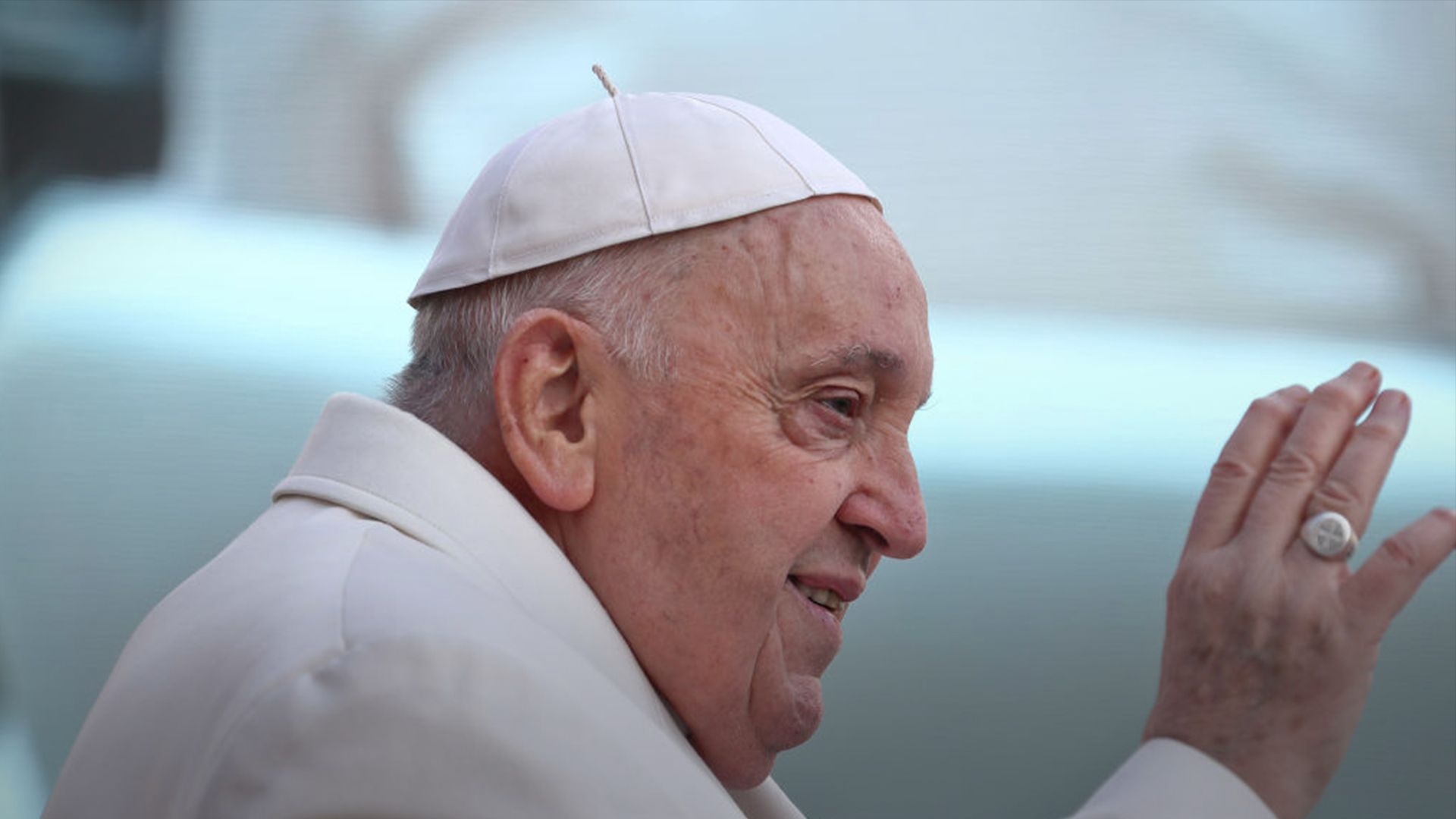 Швейцарія запросила Папу Римського на Глобальний саміт миру