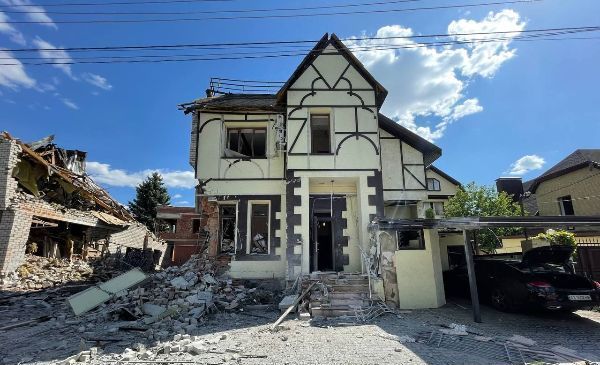 У Харкові прильотом зруйнований будинок ректора ХНУ імені Каразіна