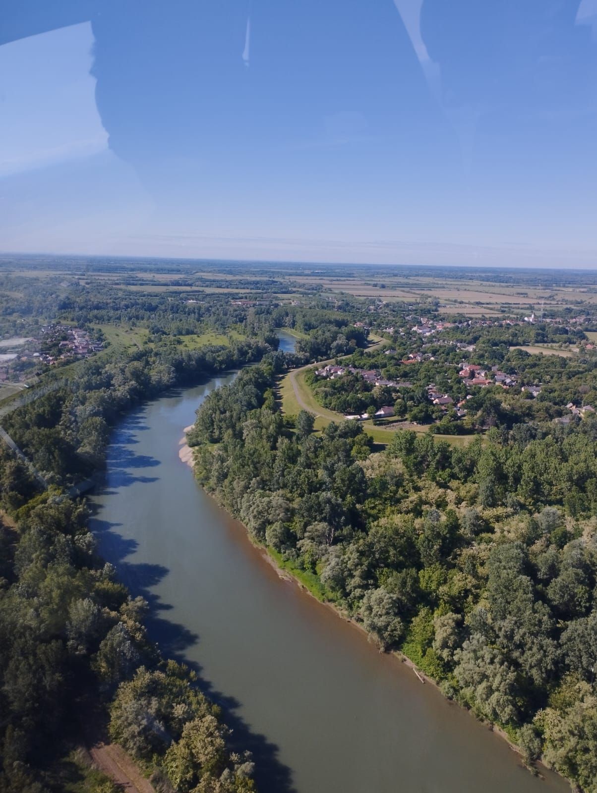 Прикордонники вчергове виявили тіло чоловіка у Тисі Прикордонники вчергове виявили тіло чоловіка у Тисі