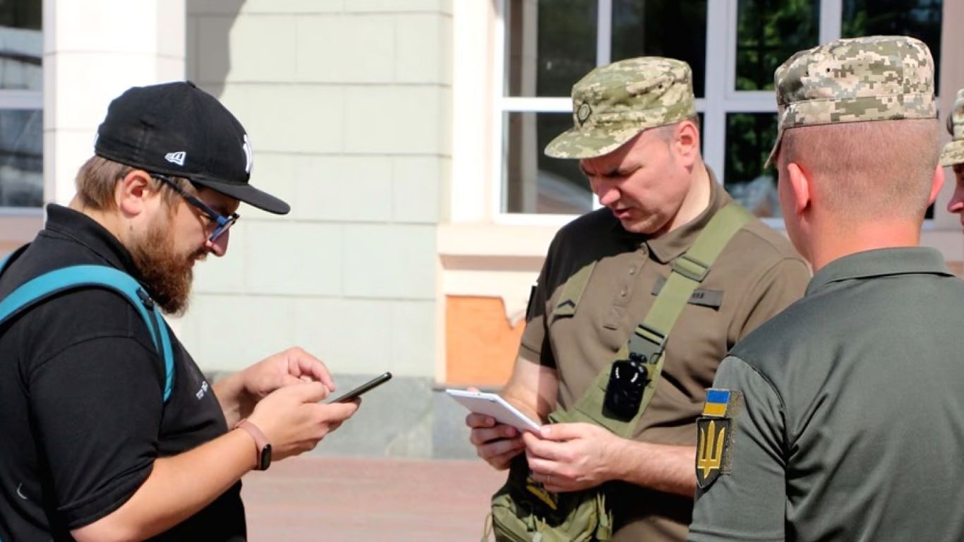 Можно ли становиться на воинский учет по фактическому месту жительства