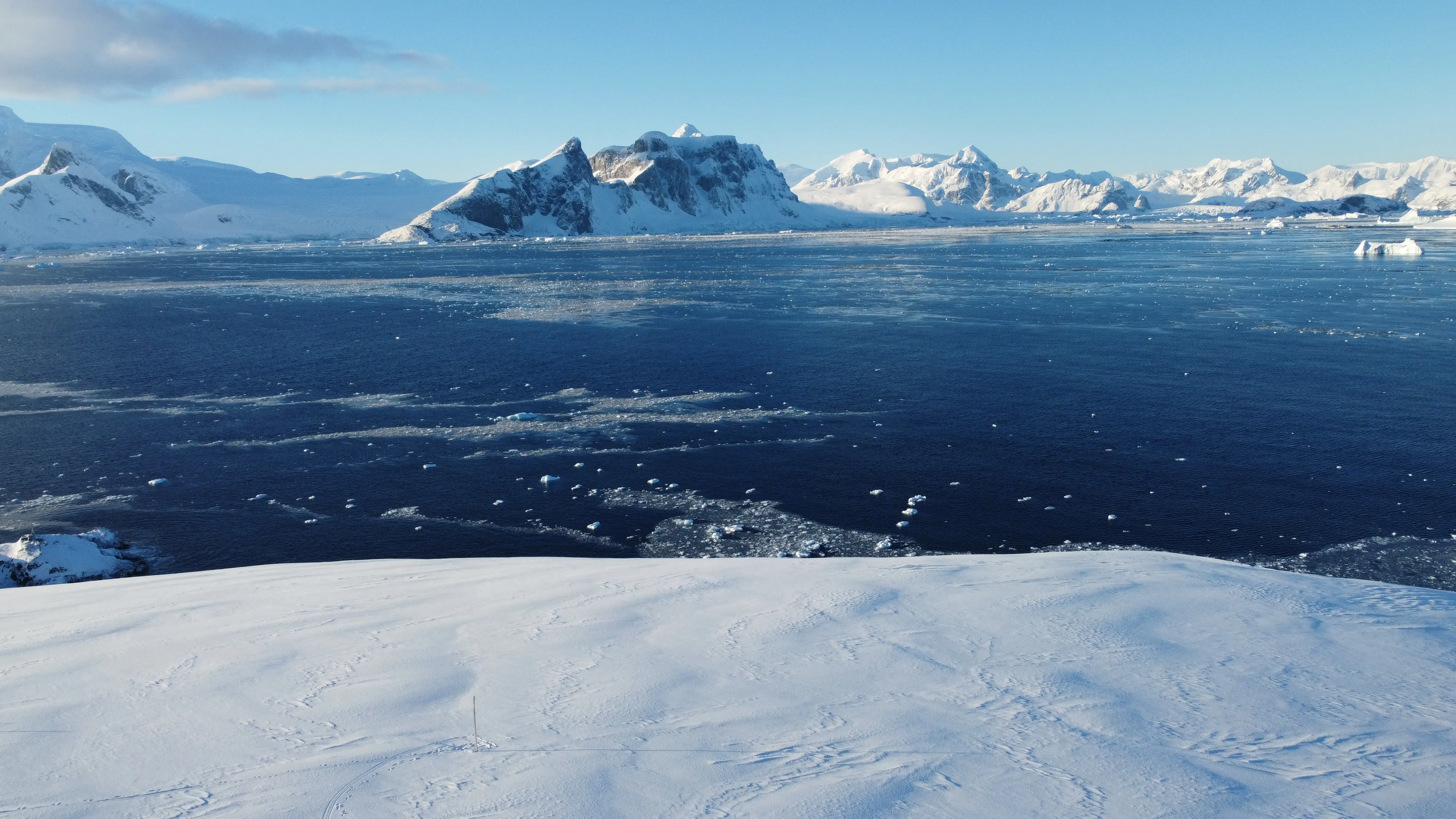 Зима в Антарктиде Зима в Антарктиде