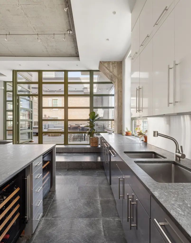 Інтер'єр в сучасному індустріальному стилі