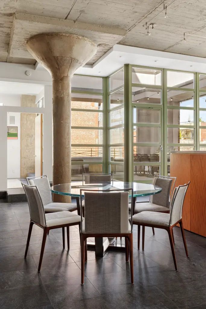 Інтер'єр в сучасному індустріальному стилі