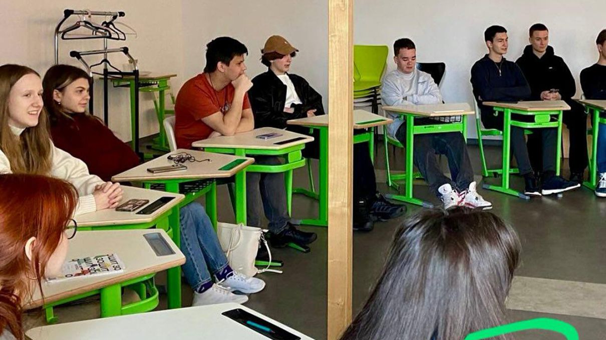 Учні КМДШ долучилися до глобального проєкту World’s Largest Lesson Учні КМДШ долучилися до глобального проєкту World’s Largest Lesson