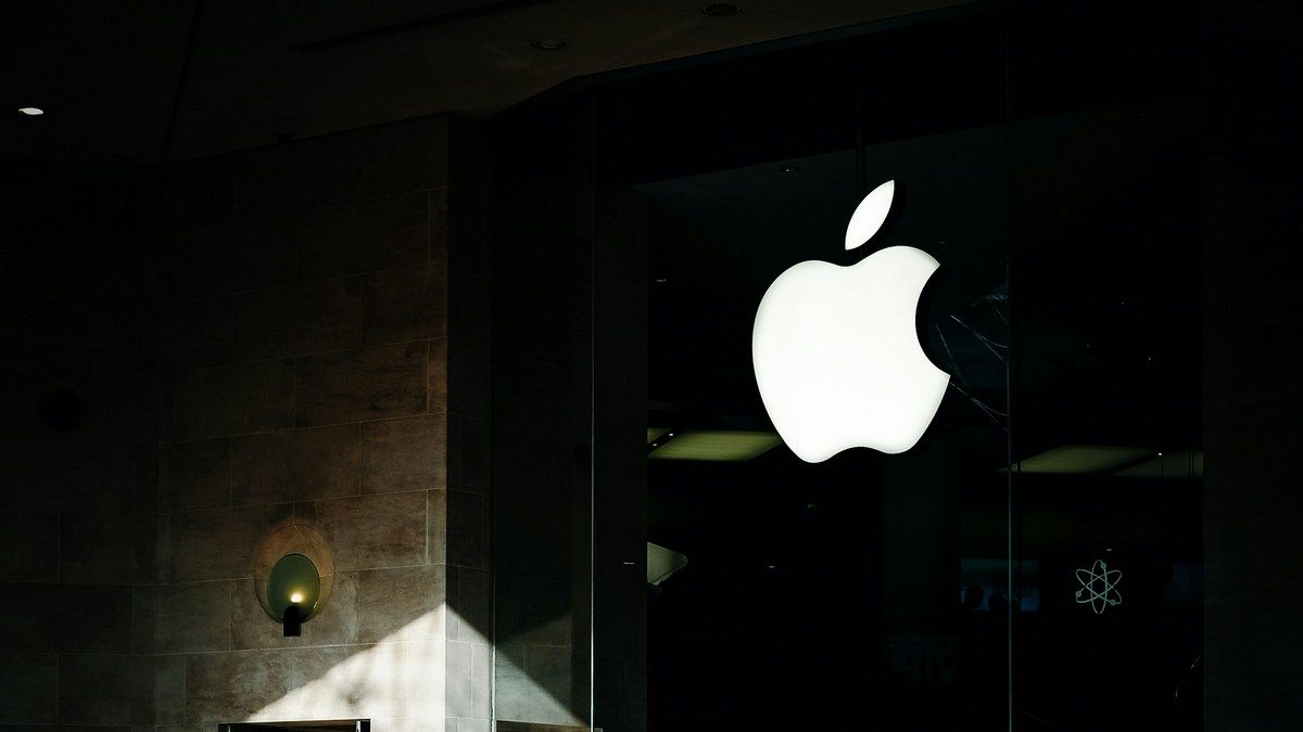 Apple представить абсолютно нову Siri на WWDC 2024 у червні Apple представить абсолютно нову Siri на WWDC 2024 у червні