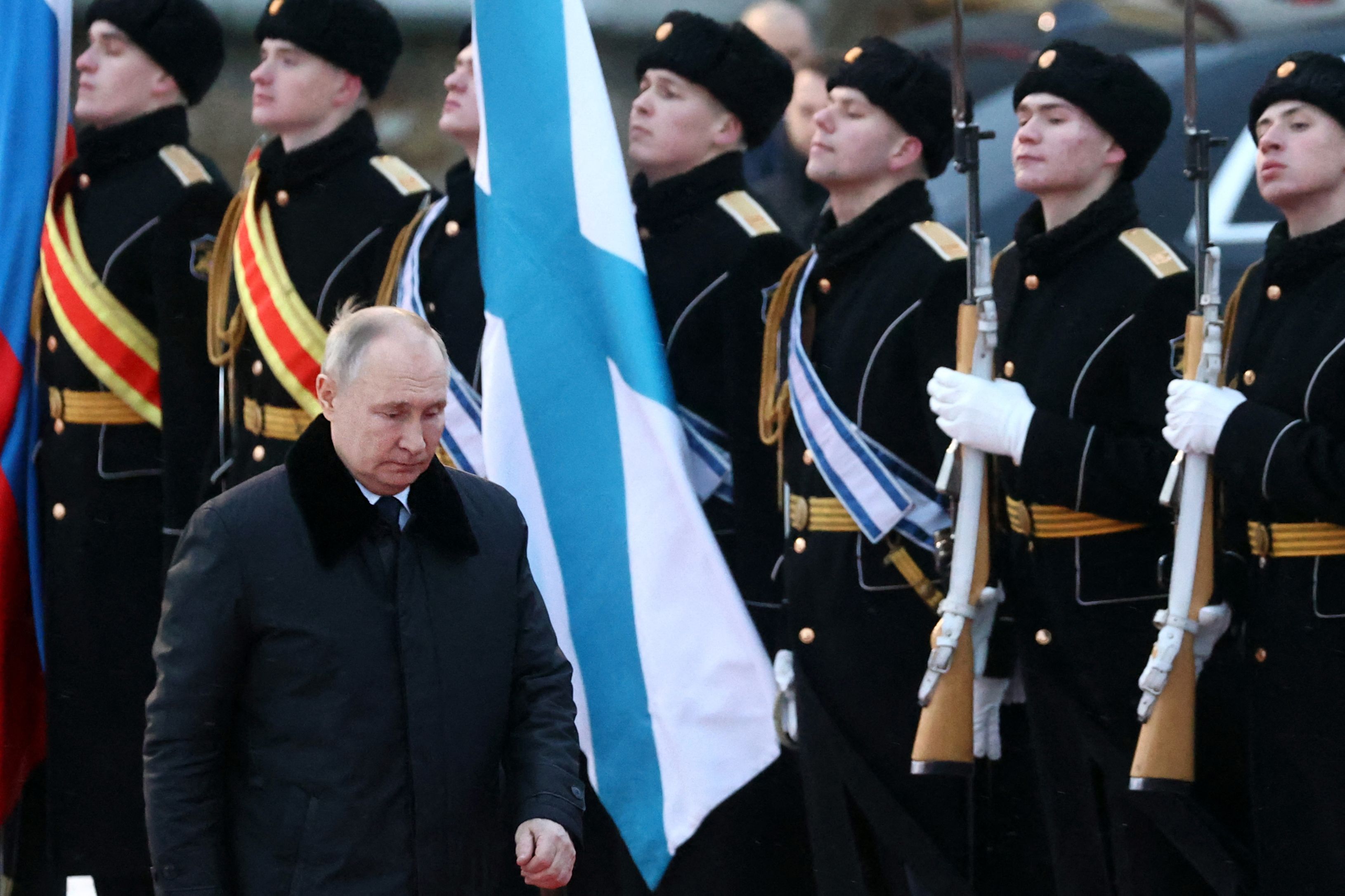 Кто влияет на Путина - журналисты подготовили перечень лиц из ближайшего круга - 24 Канал Кто влияет на Путина - журналисты подготовили перечень лиц из ближайшего круга - 24 Канал