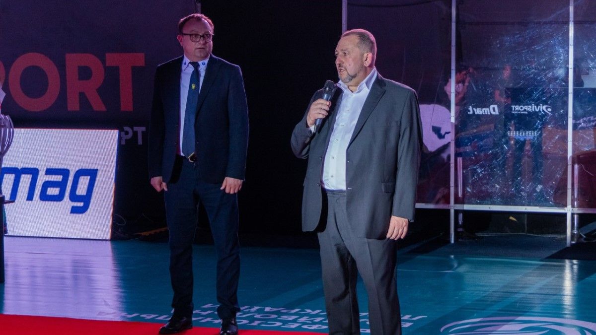 Скандал навколо Національної Збірної України з волейболу: заява Дубинського Скандал навколо Національної Збірної України з волейболу: заява Дубинського