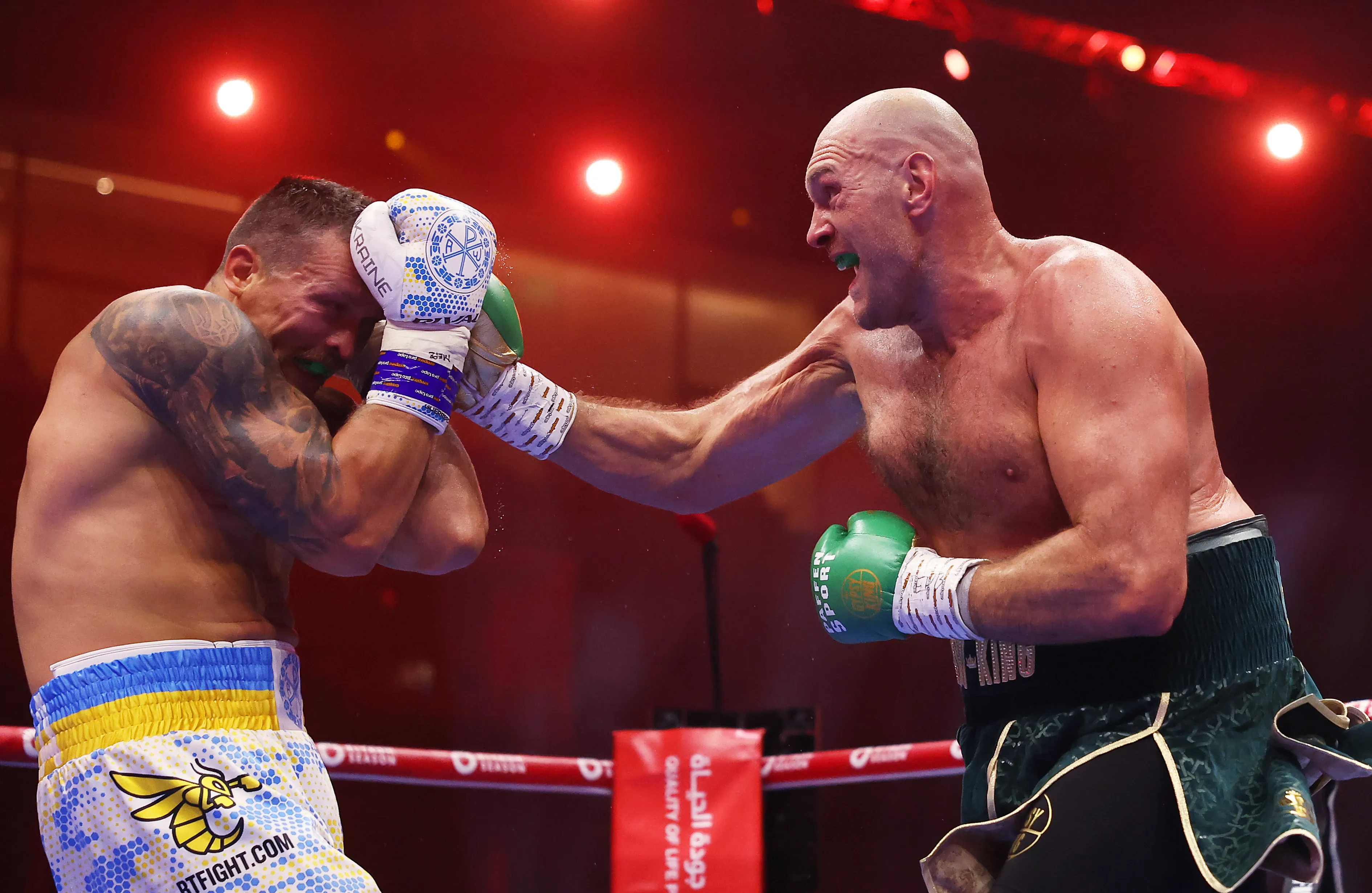 Бой Усик – Фьюри Бой Усик – Фьюри