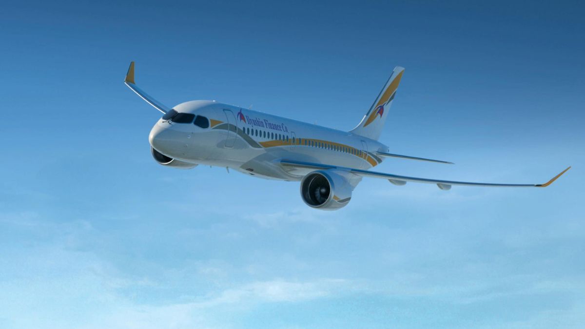 Украина конфисковала два пассажирских самолета у России Украина конфисковала два пассажирских самолета у России