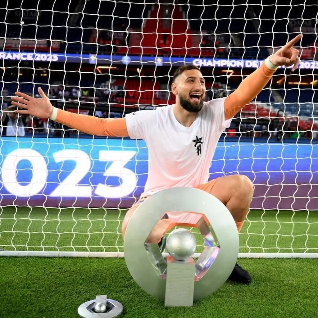 Джанлуиджи Доннарумма Джанлуиджи Доннарумма