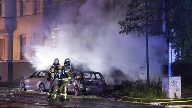 Очевидцы показали последствия взрыва в Дюссельдорфе и