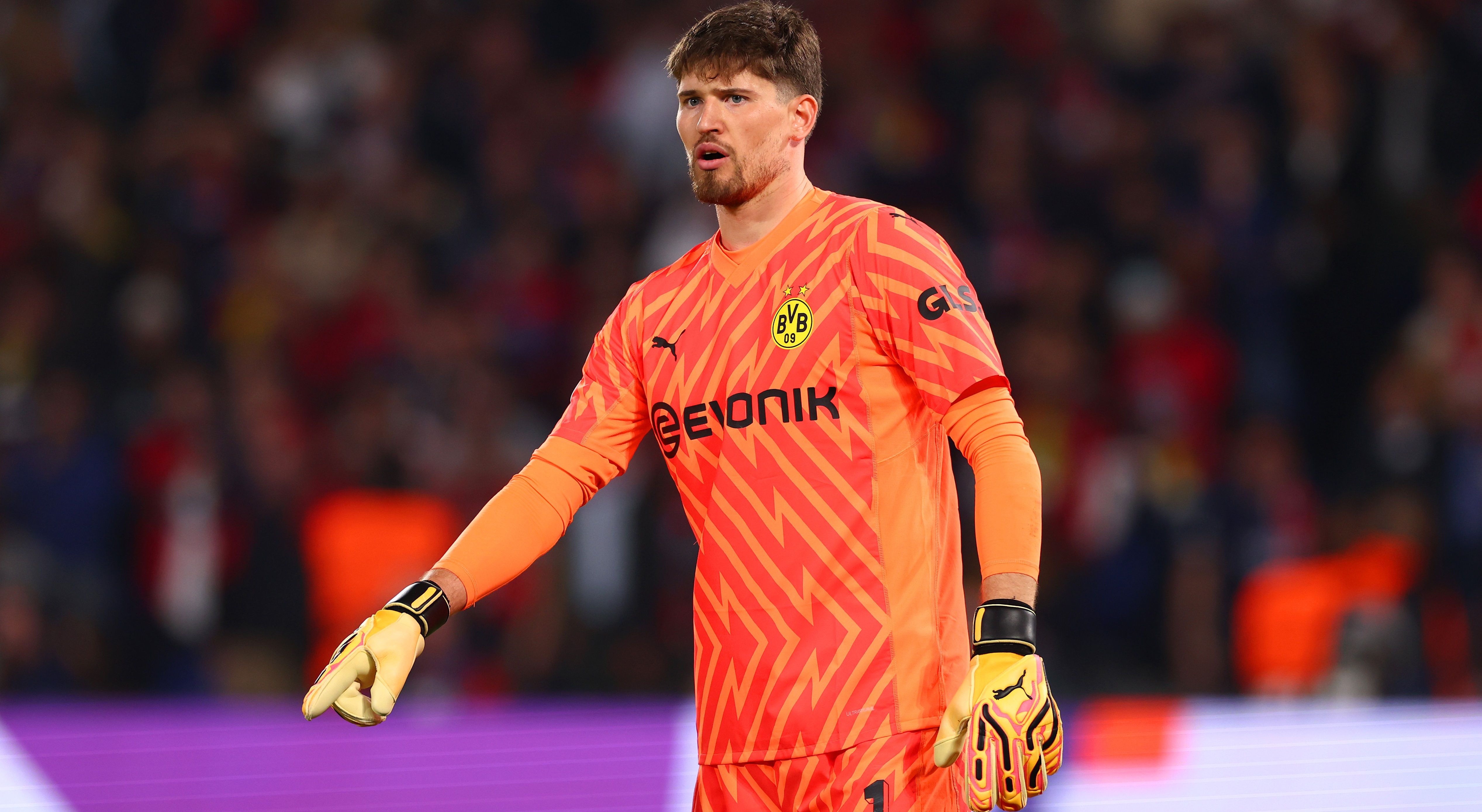 Настоящий герой Дортмунда: как Грегор Кобель зажег за Боруссию в Лиге чемпионов - 24 Канал Настоящий герой Дортмунда: как Грегор Кобель зажег за Боруссию в Лиге чемпионов - 24 Канал