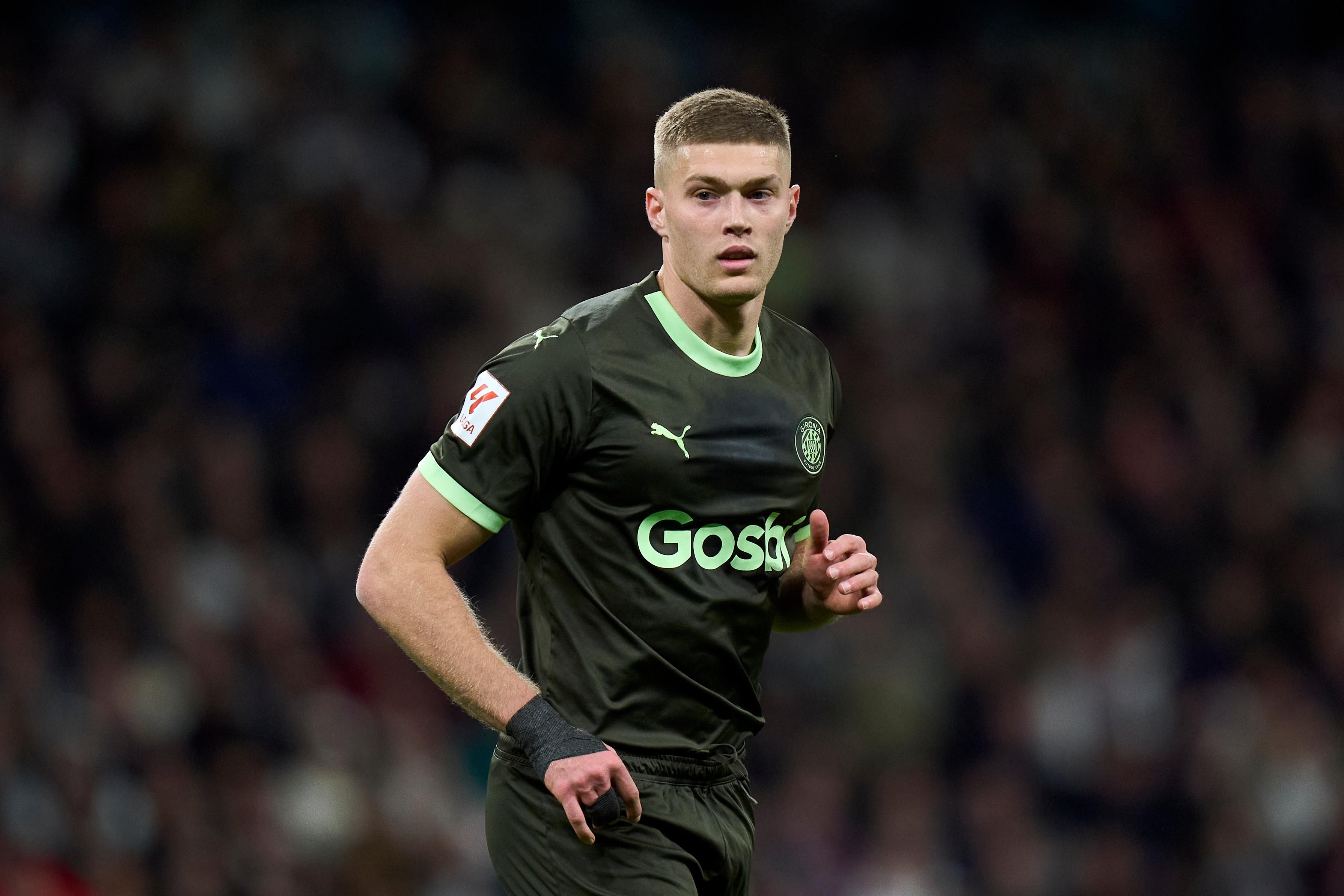Артем Довбик попал в рейтинг FC24