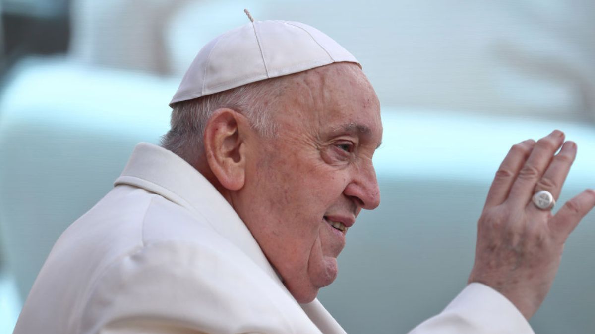 Папа Римский в очередной раз призвал "найти способ договориться о мире" - 24 Канал