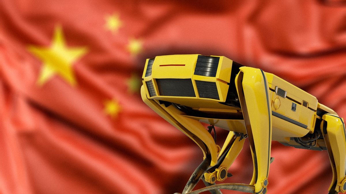Китай разместил пулеметы на спинах робособак