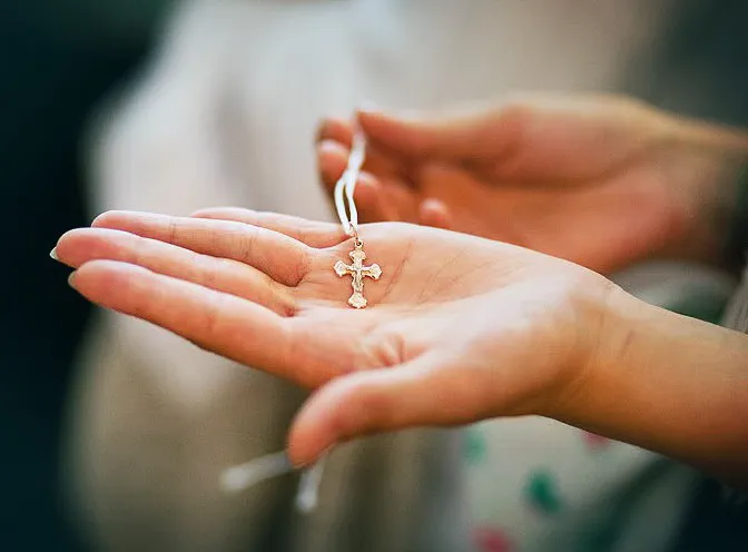 Крестик с распятием Крестик с распятием