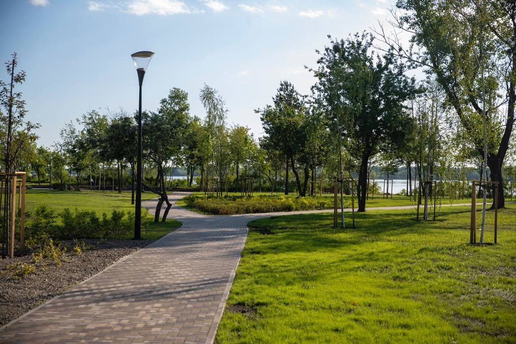 В Киеве открыли мост, ведущий к острову Оболонский