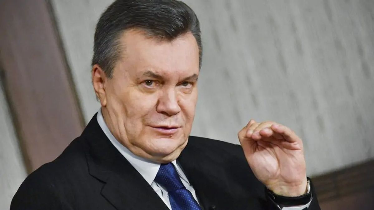 В Беларусь прилетел самолет Януковича
