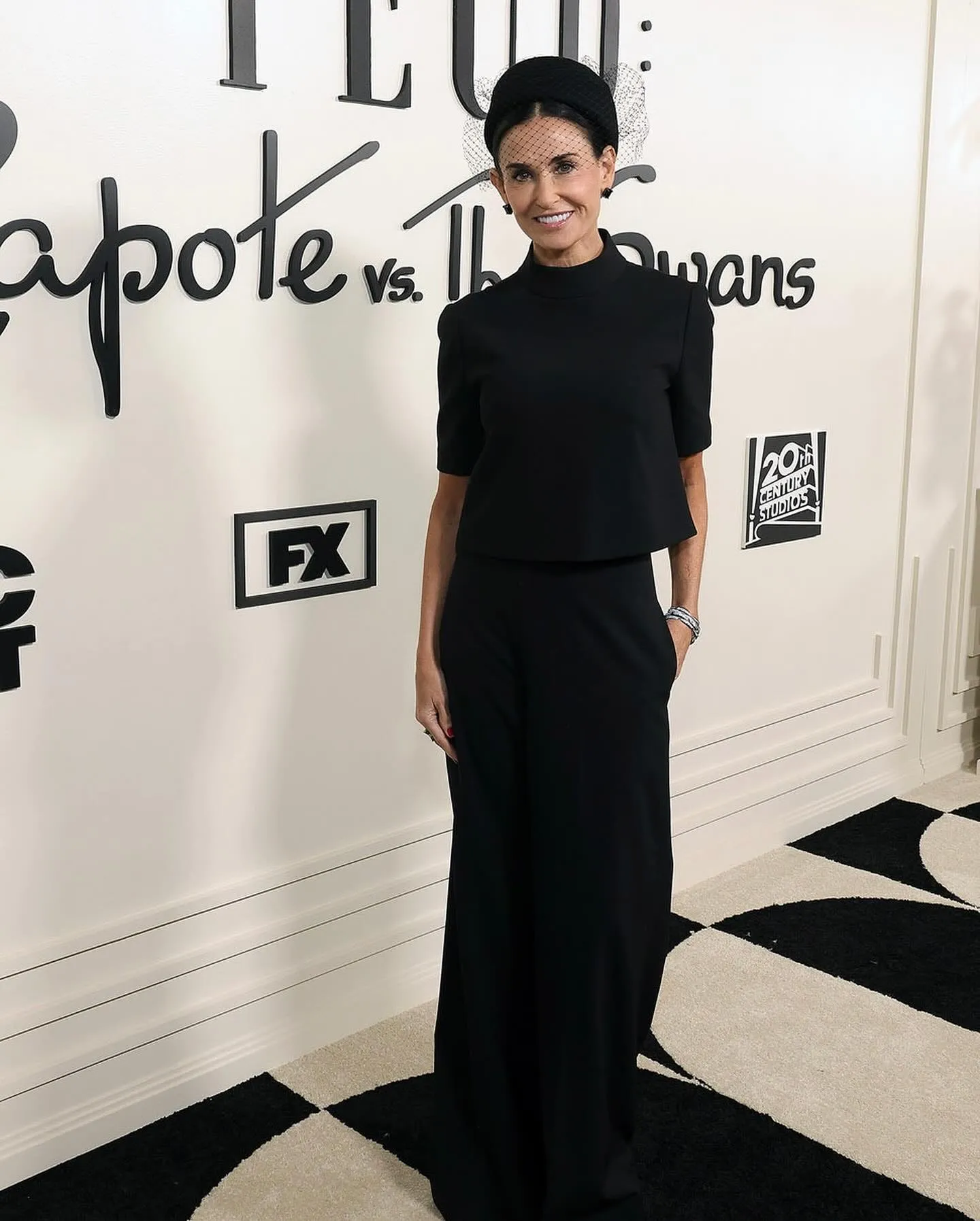 Стильний образ Демі Мур Стильний образ Демі Мур