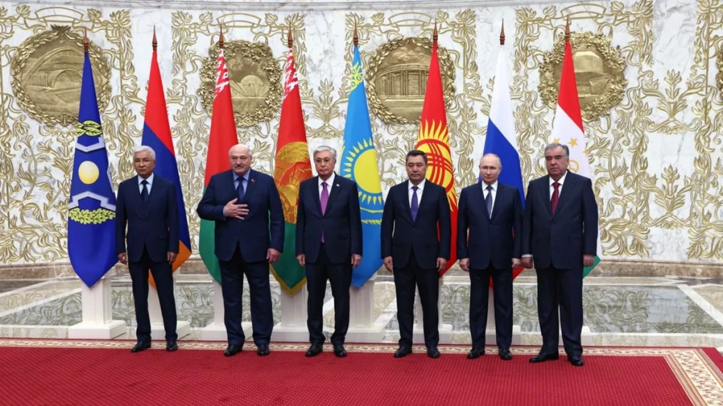 Росія хоче переконати країни ОДКБ, що їм загрожує НАТО Росія хоче переконати країни ОДКБ, що їм загрожує НАТО